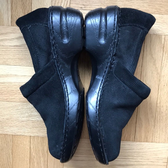 boc Shoes - BOC NEVER WORN BLACK COMFORT CLOGS SIZE 11